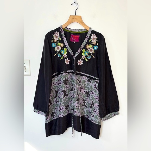 Johnny Was silk embroidered top , sz large - Picture 2 of 11